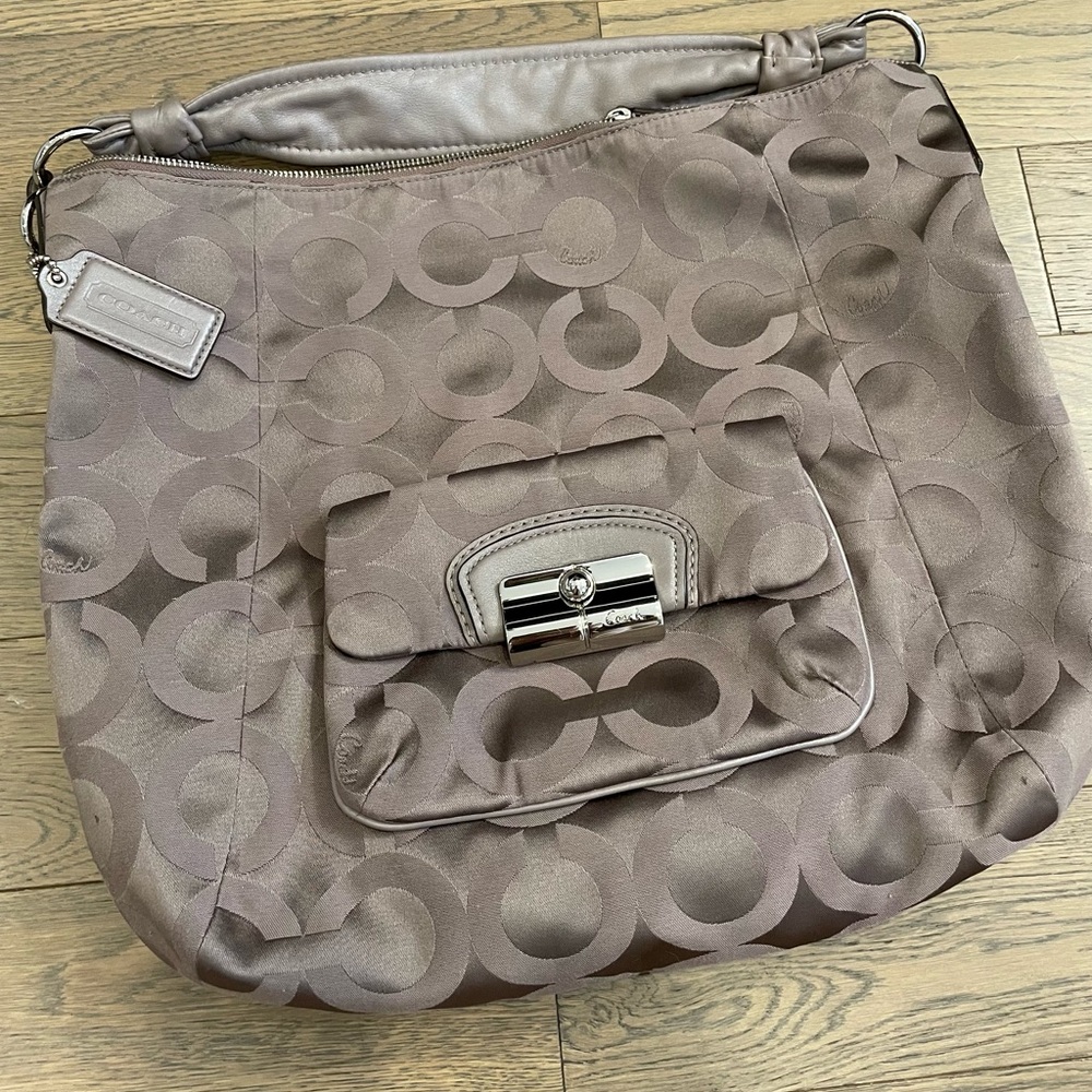 Coach Vintage Kristin Signature Hobo Handbag